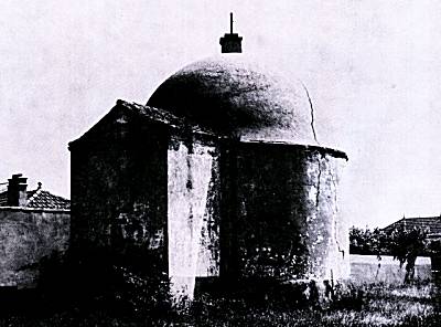 Fachada sudoeste da Capela de São Simão do Bunheiro.